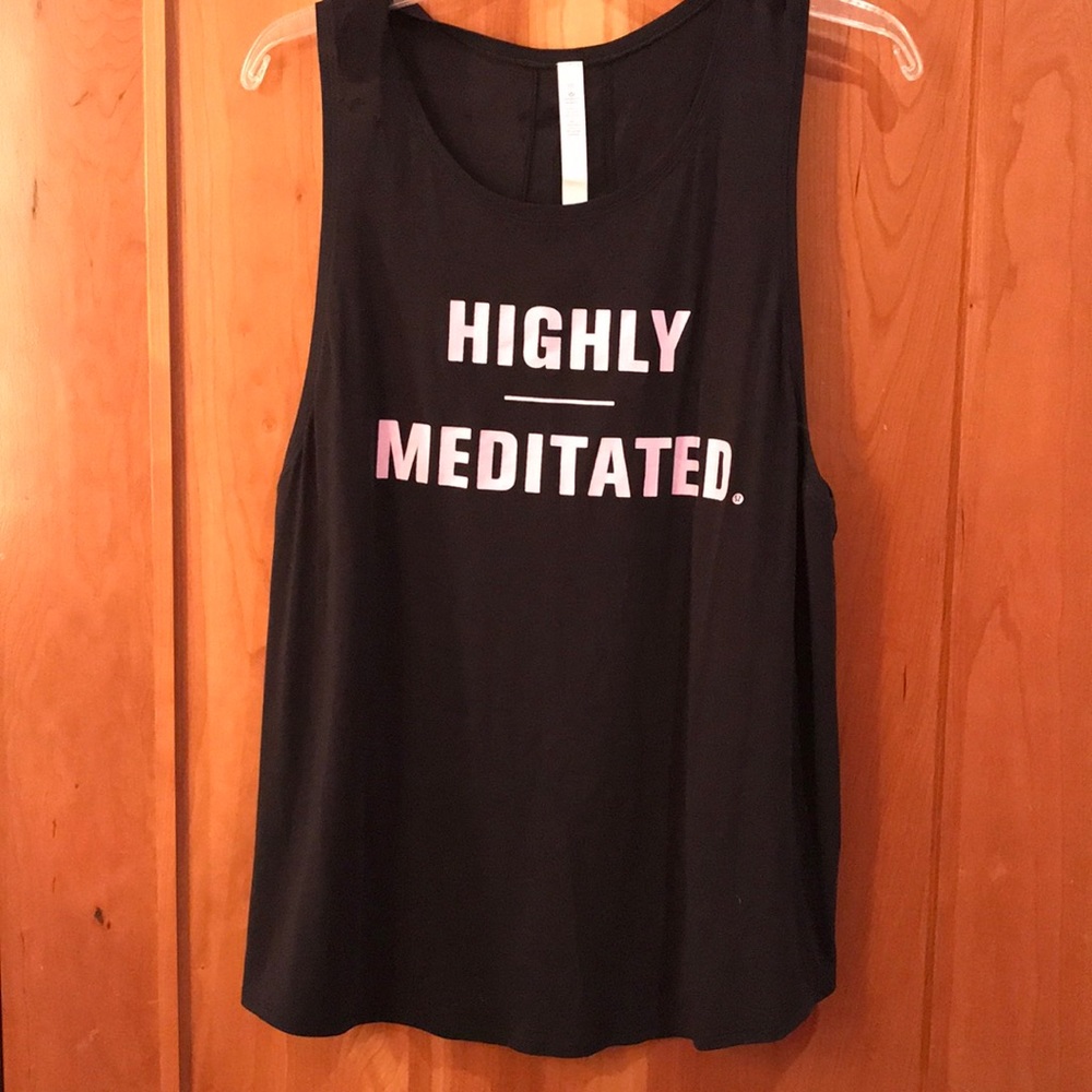 Athletic top